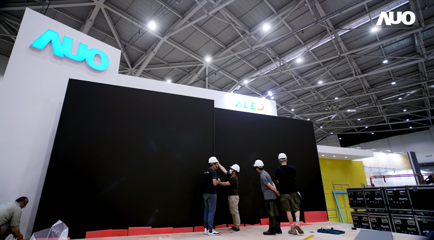 AUO worked with its partners to build a riveting booth that fully incorporated the company’s best-in-class LED video wall solution.